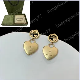 Double G Gold Heart Серьги Классические шпильки Lover Дизайнерские серьги из 18-каратного золота для женщин День святого Валентина Свадьба с подарочной коробкой Лента с тисненой маркой Высочайшее качество