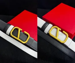 رسالة V حزام للمرأة مصممة رفاهية ناعمة الحزام مطلي بالذهب المشبك الأسود Cintura Homme 2.5cm-3cm Ceinture Cinituron Cinture Cinture GA0 925