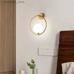 ウォールランプノルディックガラスボールは、リビングルームベッドルームのインテリアウォール照明器具のためのシンプルな白いシンプルな壁ランプを導いた壁の装飾Q231127