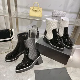 Novas botas de grife polidas couro brilhante losango treliça patchwork salto alto sola de borracha estilos mais recentes cores clássicas preto e branco com caixa 35-40