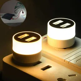 Światła Mini Plug Ochrony oka LED Nocne światło Świąteczny prezent ładowanie USB Mała okrągła lampka Świąteczna Dekoracja sypialni AA230426