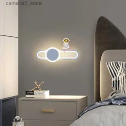 Lâmpadas de parede Creative Children Room LED Wall Lamp para quarto Bedside Study Corredor Living Modern Astronaut Wall Sconce Lustre Luminária Q231127