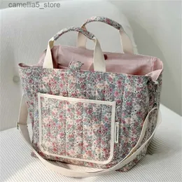 Bebek Bags Çiçek Baskı Anne Bebek Çantası Anne Büyük Kapasite Çok Fonksiyonlu Hafif Taşınabilir Mommy Bebek Bezi Hamilet Çantası Hobos Q231127