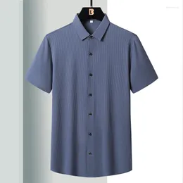 Camisas casuais masculinas para 2023 Moda de verão Tops Bloups Mens de mangas curtas de tamanho grande 7xl 8xl 92% Nylon Black White Roupos