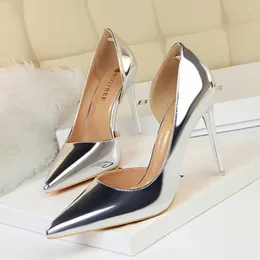 Scarpe di moda 2024 40 Dress Woman Pompes Women Stiletto Sexy Party Metal PU Teli High 5 Color 5