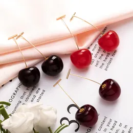 Cuffia auricolare simulazione carina simulazione orecchini di ciliegia rossa in resina dolce per donna ragazza studentessa frutta 1 overing regalo 230426