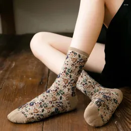 Women Socks Retro Ethnic Flowers Style Autumn Winter Cotton Casual Comfortable Ladies Cute Spring Girls Harajuku Crew Sox