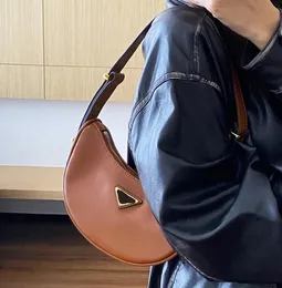 Designer Hobo Underarm Half Moon Bag Fashion Luxury Top Quality Lady Flap Shoulder Bags Tote Women Baguette Letter Shoulder Purse Soft Leather Crossbody Bags Purse