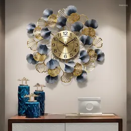 壁時計中国語鍛造鉄のイチョウビロバ時計装飾品ホームリビングルームエルクォーツハンギング装飾工芸品