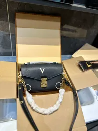 23SS Women's Luxury Designer Tote Bag Chain Bag Crossbody Bag Women's Handbag Shoulder Bag Wallet Messenger Bag 21.5CM