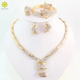 Bruiloft Sieraden Sets Groothandel Mode Goud Kleur Legering Strass Bruiloft Sieraden Sets Ketting Armband Ring Oorbellen Voor Vrouwen Bruids 231128