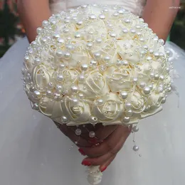 Fiori da sposa champagne chiaro splendide perle catena bouquet rose damigella d'onore bouquet da sposa artificiali fatti a mano