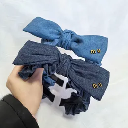 Yüksek Kaliteli Pileli Denim Yay Baş Bantları Yeni Kadınlar S Klasik Lüks Taşıyıcı Retro Tasarımcı Zarif Hediye Head Band Kış Yüzü Yıkama Makyaj Baş Bandı