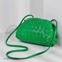 A YD Bottegss Bag MINI Jodie Venetss Leder-Knödeltasche für Damen, gewebter Cloud-Modetrend, vielseitiger One-Shoulder-Messenger, neuer Stil, kleines Rindsleder mit Logo Y7CI