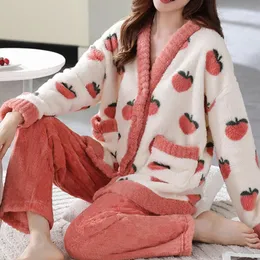 Womens sleepwear inverno pijama conjunto kawaii dos desenhos animados das mulheres grossas flanela pijamas menina sem impressão de boa qualidade 231128