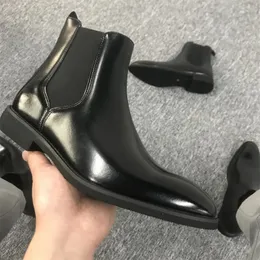 Boots Classcis Man Chelsea Boots Black Casual Slip on Short Boots Vintage Leather Cowboy Ankle Boots 231128