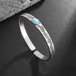 Bangle Fashion Simple Carved Pattern Bracelets For Men And Women Retro Punk Green Stone Alloy Open Boho Jewelry Accessories Gift
