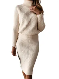 メンズセーター秋の女性編み衣装タートルネックソリッドカラープルオーバーセータースリムスカート2ピースセット