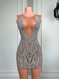 2024 Luxury Sexy See Through Prom Dress Celebrity Dresses for Women Silver Beaded Crystals African Black Girls Short Mini Birthday Party Gowns Robe De Soiree