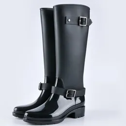 Regenstiefel Damen Regenstiefel Wasserdichte Regenstiefel Mode rutschfeste Langrohr-Wasserschuhe Koreanische Version Mittelrohr-Erwachsene Wasserstiefel Frauen 231128