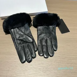 Autumn Winter Leather Fur Gloves For Warm Outdoor Windproof Gloves Mittens Men Women Five Fingers Gloves