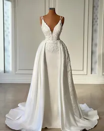 Sexy weiße Spaghetti -Spitzen Applikationen Meerjungfrau Hochzeit Brautkleid mit Zug Satin Brautkleider Vestido de Noiva