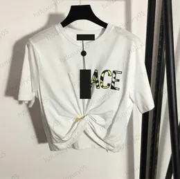 Designer T Shirt Colorful Letters Print Decorative Short Sleeve Fashion White T Shirts Custom Metal Pin Kink Bare Waist Short Tops 2 Colors Women Tees 1970