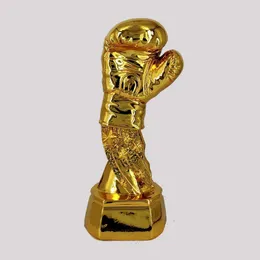 Dekorativa föremål Figurer Harts Boxningshandskar Trophy Desk Decoration Idrottare Craft Commemorative Gift Sports Universal Trophies 231127