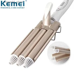Curling Irons Kemei Professional Curling Iron Ceramic Triple Barrel Hair style Hair Waver Styling Tools 110-220V Hair Curler Electric Curling Q231128