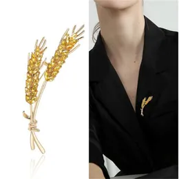 Women's brooch fashionable style tricolor rhinestone wheat ear lapel pin luxury jewelry clothing accessories AB1412