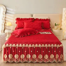 Bed Skirt Luxury Euro Crystal Velvet Gold Lace Ruffles Quilted Zipper Removable Mattress Cover spread Pillowcases ding Set 221205
