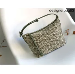 Bolsas de moda feminina marca de moda europeia alça de ombro ajustável cubi bordado um saco de mão