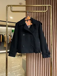 ジャケット・アウター Riu: Plaid sleeve short trench coat RIU Plaid sleeve short trench coat