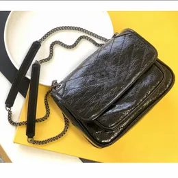 533037 Torebka designerska złota i srebrne łańcuchowe torba na ramię średnie i duże klapki sprzęgła torby portfelowe torebka solidna hasp talia kwadratowe Kobiety luksusowe torebki