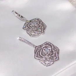 Boucles d'oreilles pendantes pour femmes, bijoux célèbres, cadeaux d'anniversaire, Roses, trèfle romantique de bon augure, Banquet de mariage, à la mode 2023