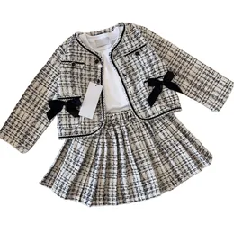 Set di abbigliamento Set di abbigliamento alla moda per bambini Abiti per ragazza Progettista primaverile Neonato Abiti carini per bambine Vestito in stoffa