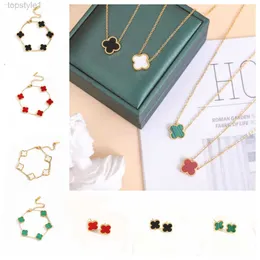 18k Gold Plated Necklaces Luxury Designer Necklace Flower Clover Fashion Pendant Wedding Party Jewelry High Quality No Box