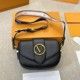 Tasarımcı Omuz Çantası Four Seasons Crossbody Bag Cüzdanlar El çantaları Lady Lüks Ünlü Markalar Moda Mektubu Küçük Kare Çanta Çanta Çanta Kadın Çantası