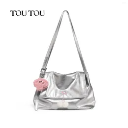 Evening Bags TOUTOU Tote Bag For Women Large Capacity Magnetic Closure With Soft Furry Accessory Shoulder Work And School