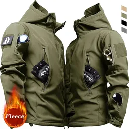 Мужские куртки в стиле милитари из кожи акулы Soft Shell Мужские тактические ветрозащитные водонепроницаемые куртки мужские армейские боевые пальто-бомберы с капюшоном 231129