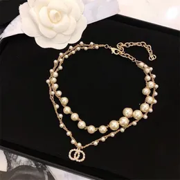 Collane da donna Gioielli di design di marca di lusso Collana di perle da donna Catena a cuore C Catene d'oro Lettera Gioielli per la festa nuziale delle donne