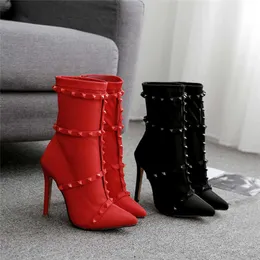 Sandały 2023 Moda luksusowe kobiety o wysokich obcasach 115 cm buty Fetish S Silk Sock Boots Stiletto kostki botki Scarpins Studded Red Buty J230428
