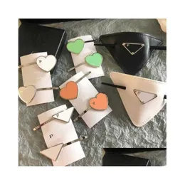 Hair Clips Barrettes Designer Triangle Heart Shape Girl Letter Metal Hairpin Hairband Comb Bobby Pin Barrette Headdress Womans Hai Dhyfl