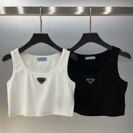 Yaz 2023 Beyaz Kadın Mahsul Üst Nakış Seksi Omuz Siyah Tank Top Sıradan Kolsuz Sırtsız Top Gömlek