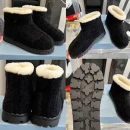 Mody damskie buty słynne buty marki buty śniegowe zimowe buty futrzane buty kostki emaliowany metalowy trójkąt logo