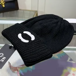 Designer de luxo Beanie Crânio Outono Inverno Feijão Homens e Mulheres Chapéu de Malha Design de Moda Chapéus Queda Cap Carta 18 Cores Unisex Chapéu Quente