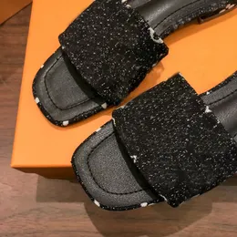 Erkekler Slide Slayt Sandalet Tasarımcı Ayakkabı Lüks Slayt Yaz Moda Geniş Düz Slig Elli Kalın Sandalet Slipper Flip Flops 34-41