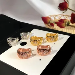 Pendientes de tuerca de oro de 18 quilates con forma de C de acero inoxidable a la moda, pendientes de tuerca de oro rosa para mujer 248K
