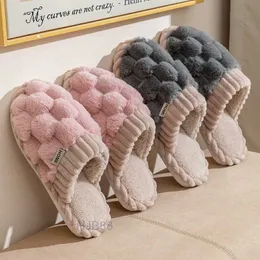 4dkx Scarpe da casa 2023 Autunno/Inverno nuove pantofole in cotone per le coppie domestiche da donna Uso interno Peluche caldo antiscivolo