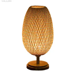 Table Lamps New Rattan Bedside Table Lamp Hand Woven Bamboo Lamp Wicker Rattan Desk Lamp for Study Room Cafe Bookcase YQ231129